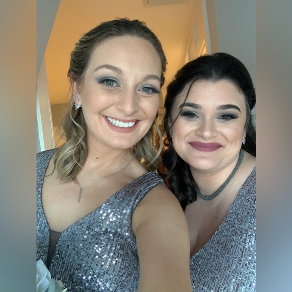 ✨ Sparkly Gown of your Dreams✨ - Picture 5 of 5